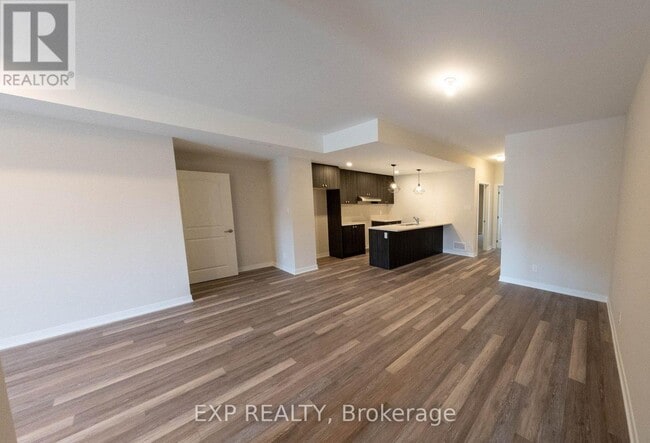 Building Photo - 206 Lillian Freiman Private