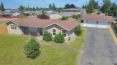 Building Photo - 17001 4th Ave S