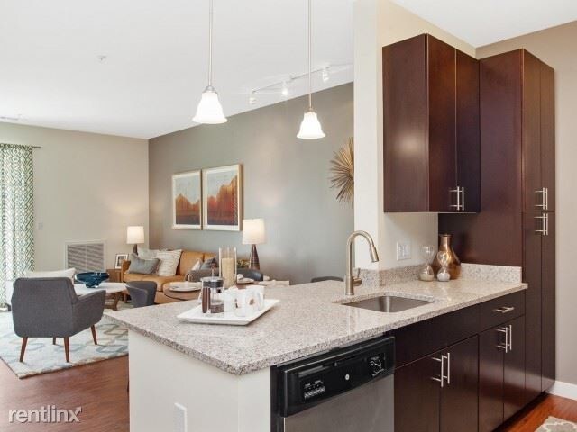 2 br, 2 bath - 15 Pacella Park Dr Ste 202 - 2 br, 2 bath  - 15 Pacella Park Dr Ste 202