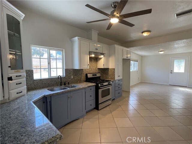 Foto del edificio - 925 N Avenue 64