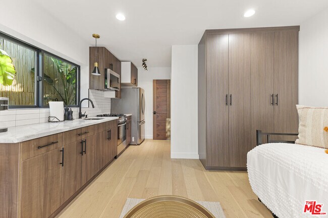 Foto del edificio - 3775 Aloha St