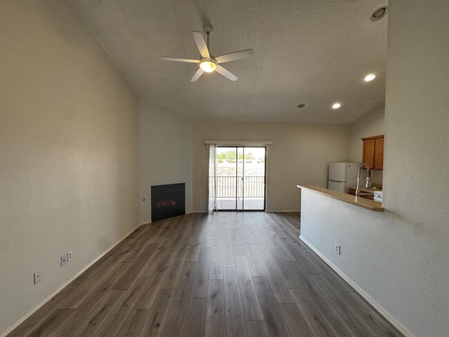 Foto del edificio - 1105 Meadowlark Way SE