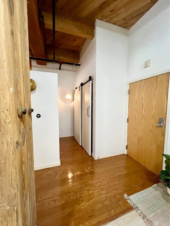Foto del edificio - 234 E Reservoir Ave