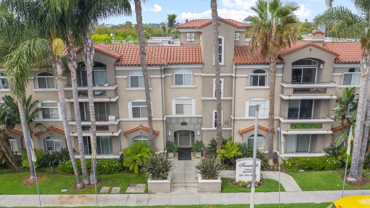 Foto principal - Trousdale Apartments