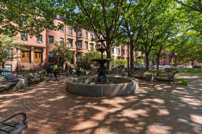 Foto del edificio - 530 Massachusetts Ave