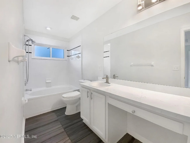 Foto del edificio - 3345 Millcrest Dr