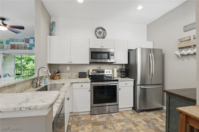 Building Photo - 15430 Bellamar Cir