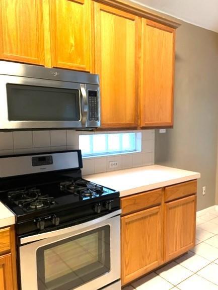 Building Photo - 8812 Escabosa Dr