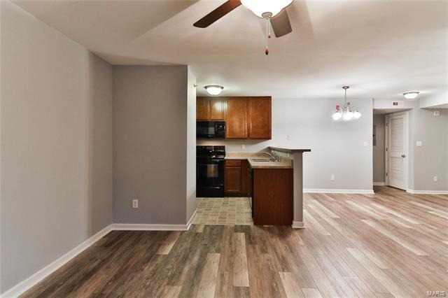 Building Photo - 5102 Spring River Dr