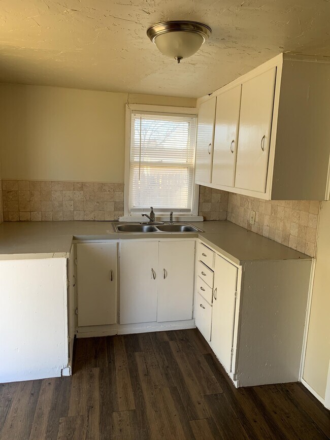 Foto del edificio - 1717 47th St