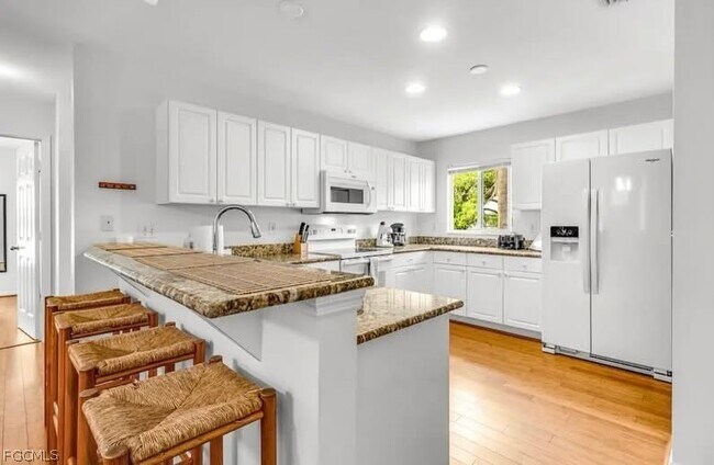 Foto del edificio - 915 SW 1st Terrace