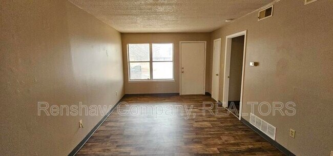 Building Photo - 142 Harrison Rd