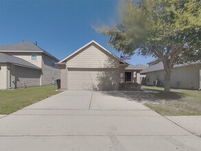 Building Photo - 2331 Gianna Way