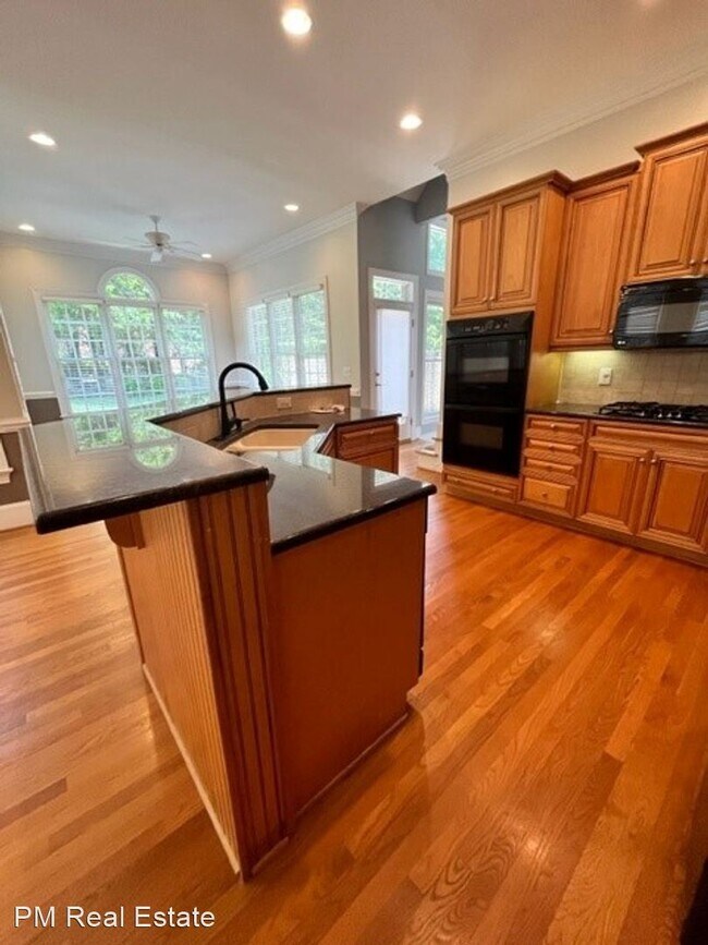 Building Photo - 4 br, 3.5 bath House - 1 Wildrose Ct