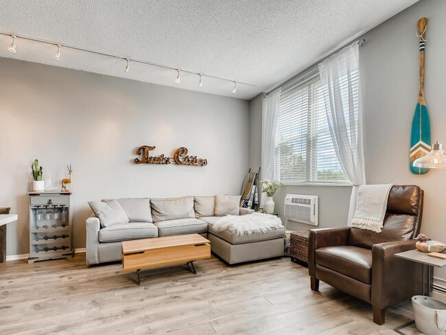Foto del edificio - 215 7th St NE