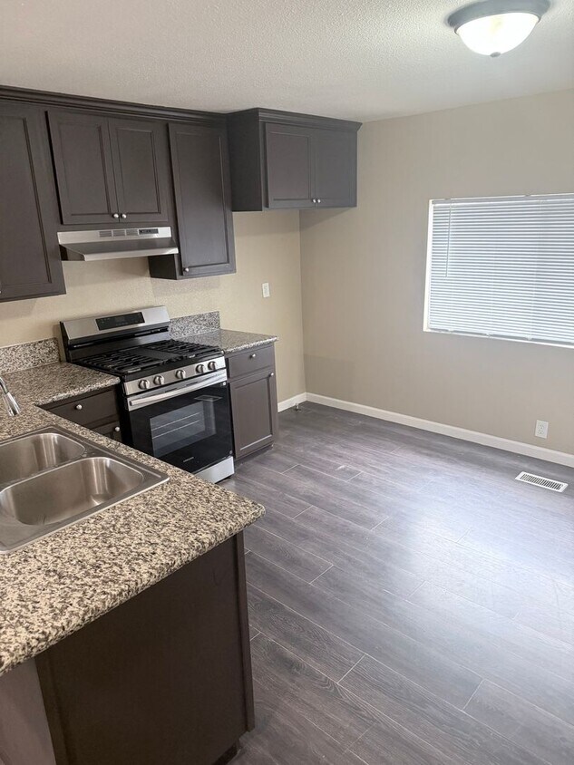 Foto del edificio - 3 bedroom Manufacture Home Move In Ready