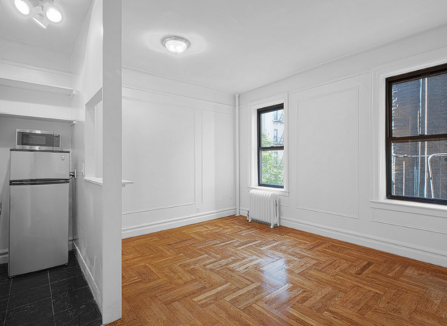 Foto del edificio - 1 Waverly Pl