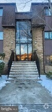 Building Photo - 124 Wood Mill Dr