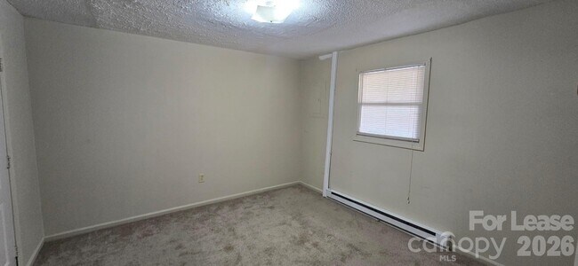 Foto del edificio - 517 Hickory St