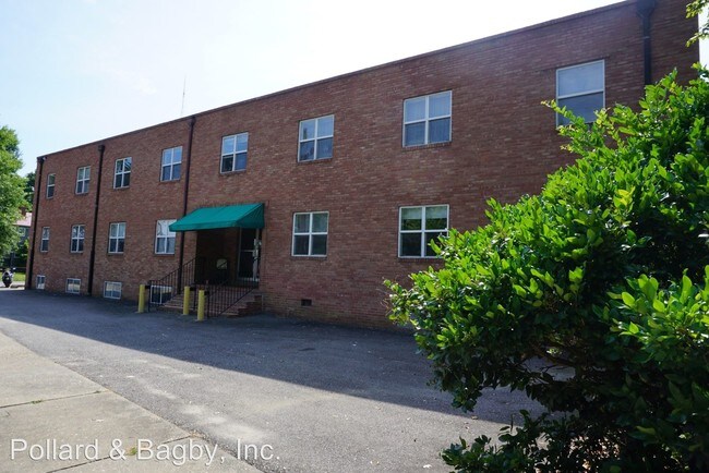 Building Photo - 3514 Park Ave