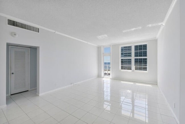 Photo - 2851 S Ocean Blvd (Boca Raton, FL) Apartment