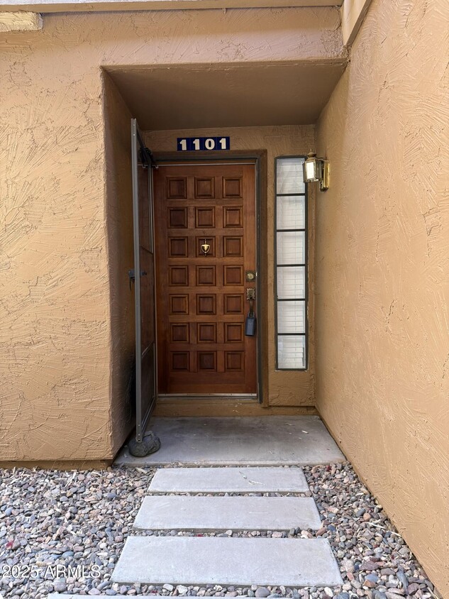 Foto principal - 5640 E Bell Rd