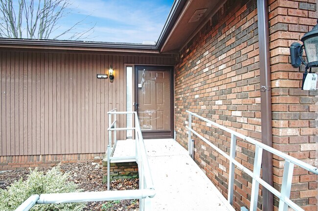 Ramp to the front door - 2731 Acorn Rd