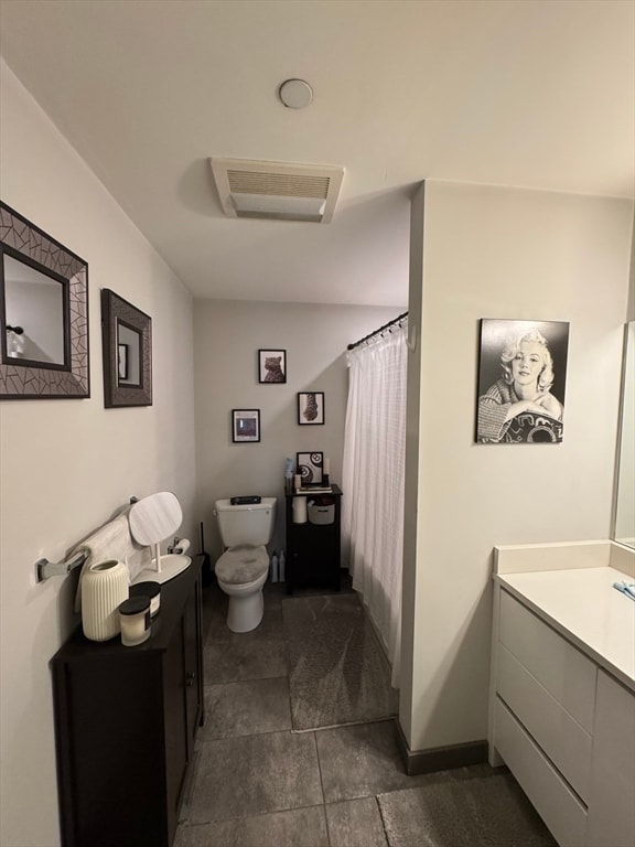 Building Photo - 145 Newbury Ave