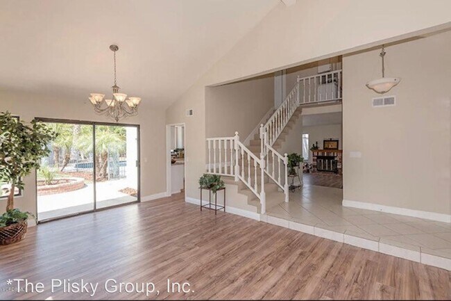 Building Photo - 3 br, 3 bath House - 575 Nicole Drive