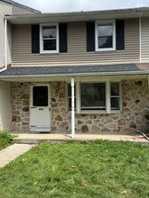 Building Photo - 1943 Aster Rd