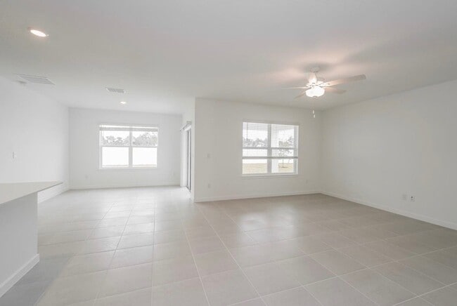 Building Photo - 2329 Scenic Hill Dr