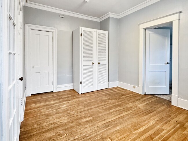 Foto del edificio - 642 Cherry St SE