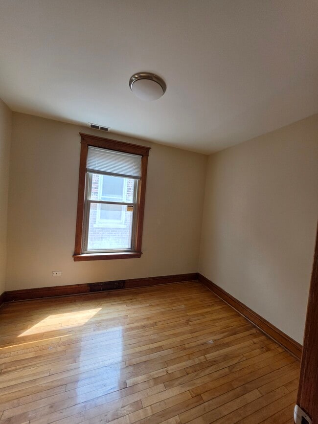 Building Photo - 4200 S Mozart St