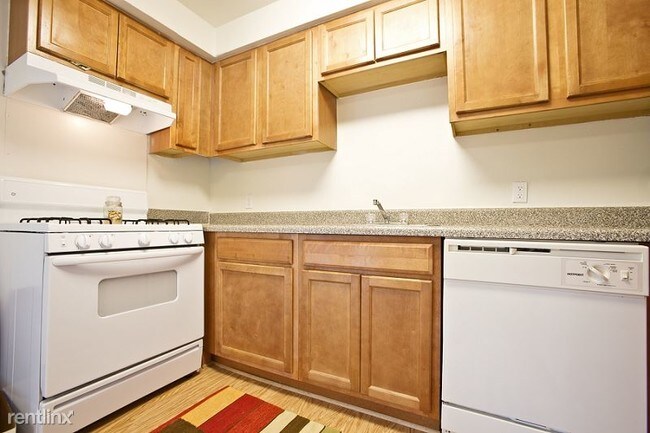 Foto del edificio - 7004 N Gate Dr