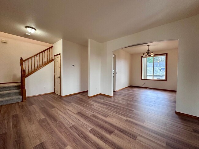 Foto del edificio - Beautiful Move-In Ready Single-Family Home on a Corner Lot in Gresham!