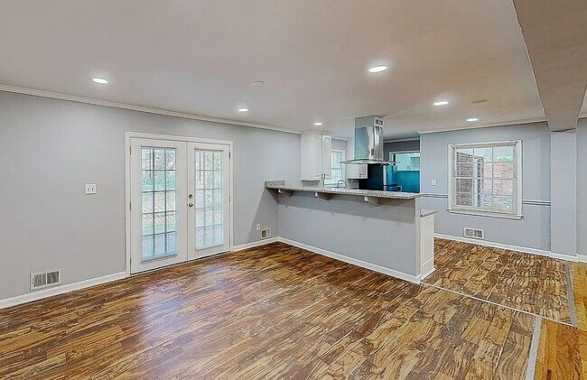 Foto del edificio - 1769 Timothy Dr SW