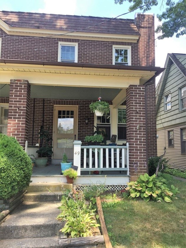 Foto principal - 2 br, 1 bath House - 49 SOUTH PENN STREET