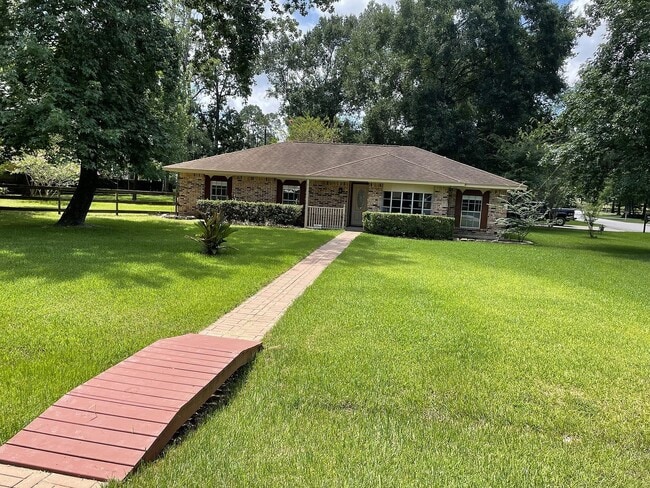 Building Photo - 1602 Eastvale Dr