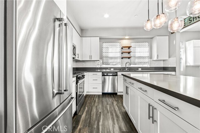 Foto del edificio - 6331 Pacific Wy