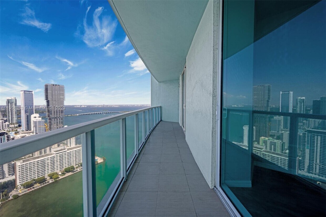 1900 N Bayshore Dr Unit 4608, Miami, FL 33132 Condo for Rent in Miami