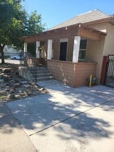 Building Photo - 501 13th St