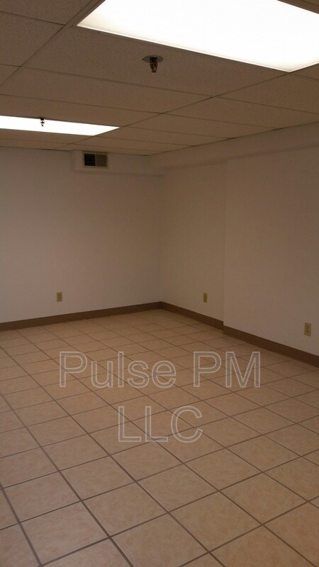 Foto del edificio - 112 E 5th St