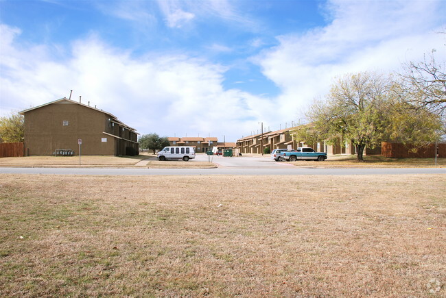 Foto del edificio - Peppertree Acres Apartments