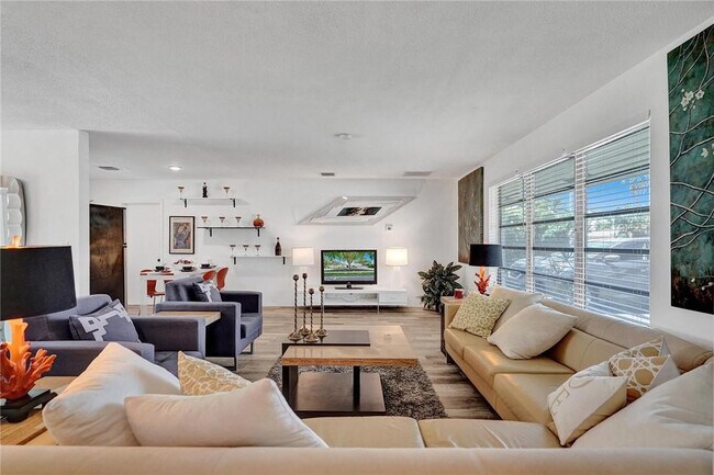 Foto del edificio - 5101 NE 27th Ave