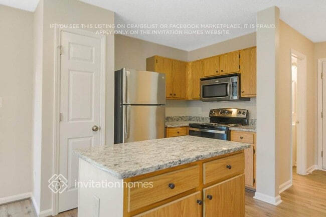 Foto del edificio - 4921 Silverdene St