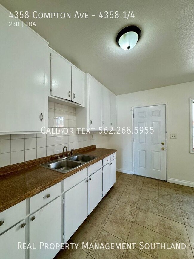 4358 Compton Ave Unit 4358 1/4, Los Angeles, CA 90011 Room for Rent