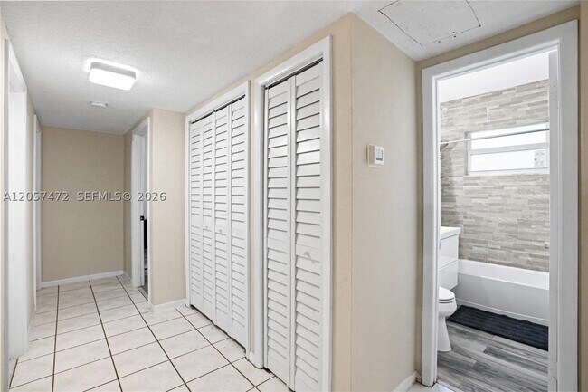 Foto del edificio - 44 NW 19th St