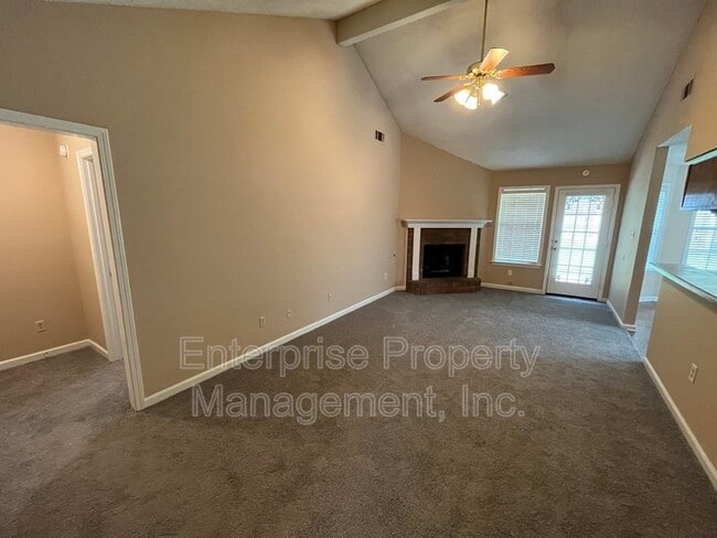 Building Photo - 1091 Nolan Ln