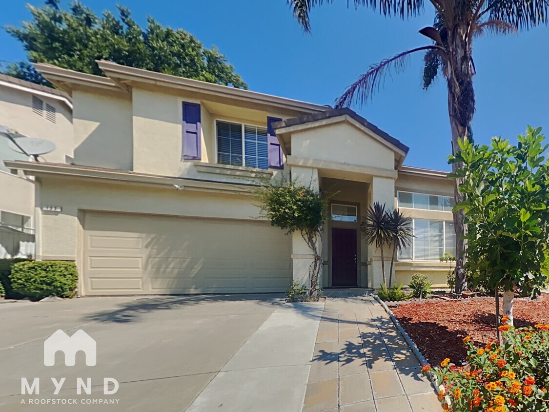 Foto principal - 133 Orchard Park Pl