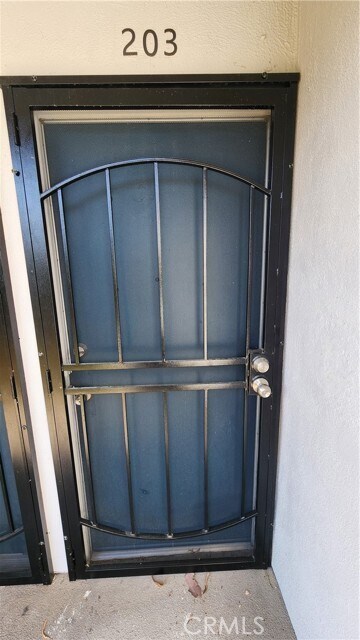 Foto del edificio - 988 El Camino Dr